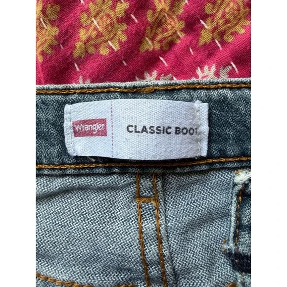 90's Wrangler high waisted boot cut jeans - Picture 5 of 5